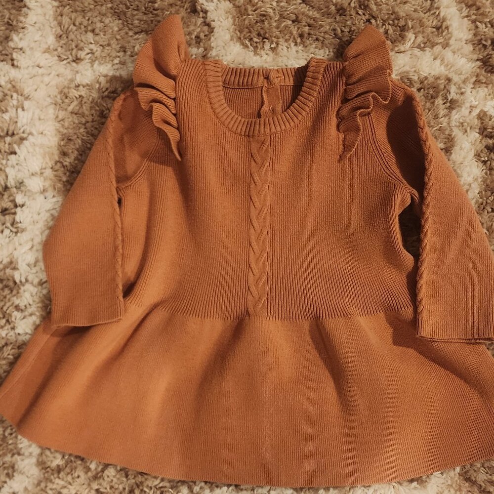 Girls top size 5
